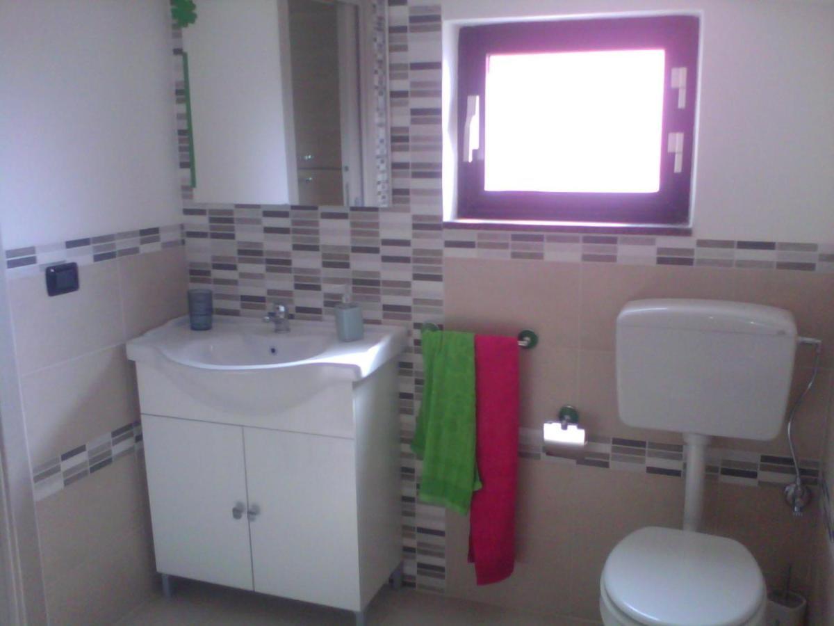 Villa Anna Fucsia Reitani Bagian luar foto
