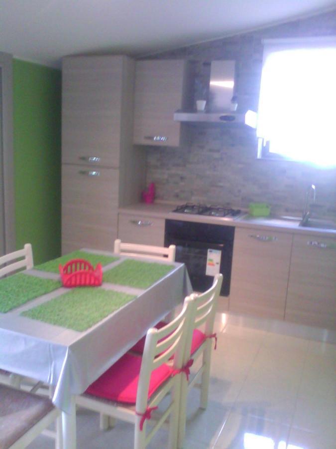 Villa Anna Fucsia Reitani Bagian luar foto